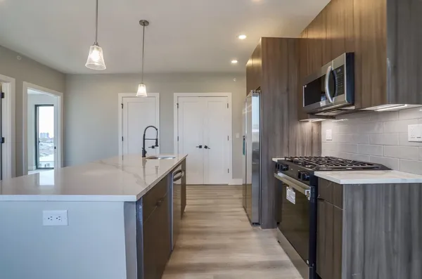 $3,230 | 3516 John F. Kennedy Boulevard, Unit 203, Jersey City, NJ 07307