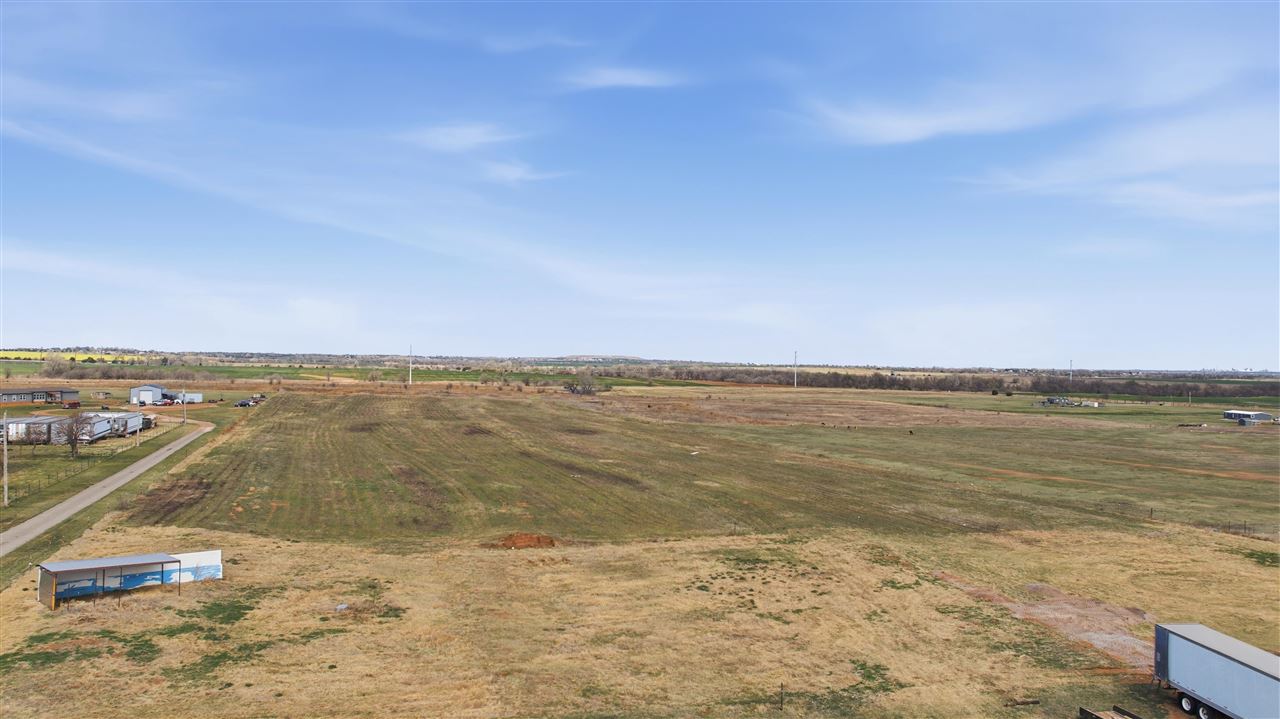 118 East Skeleton Road Waukomis, OK 73773 - Photo 5 of 9 Gallery Image 5