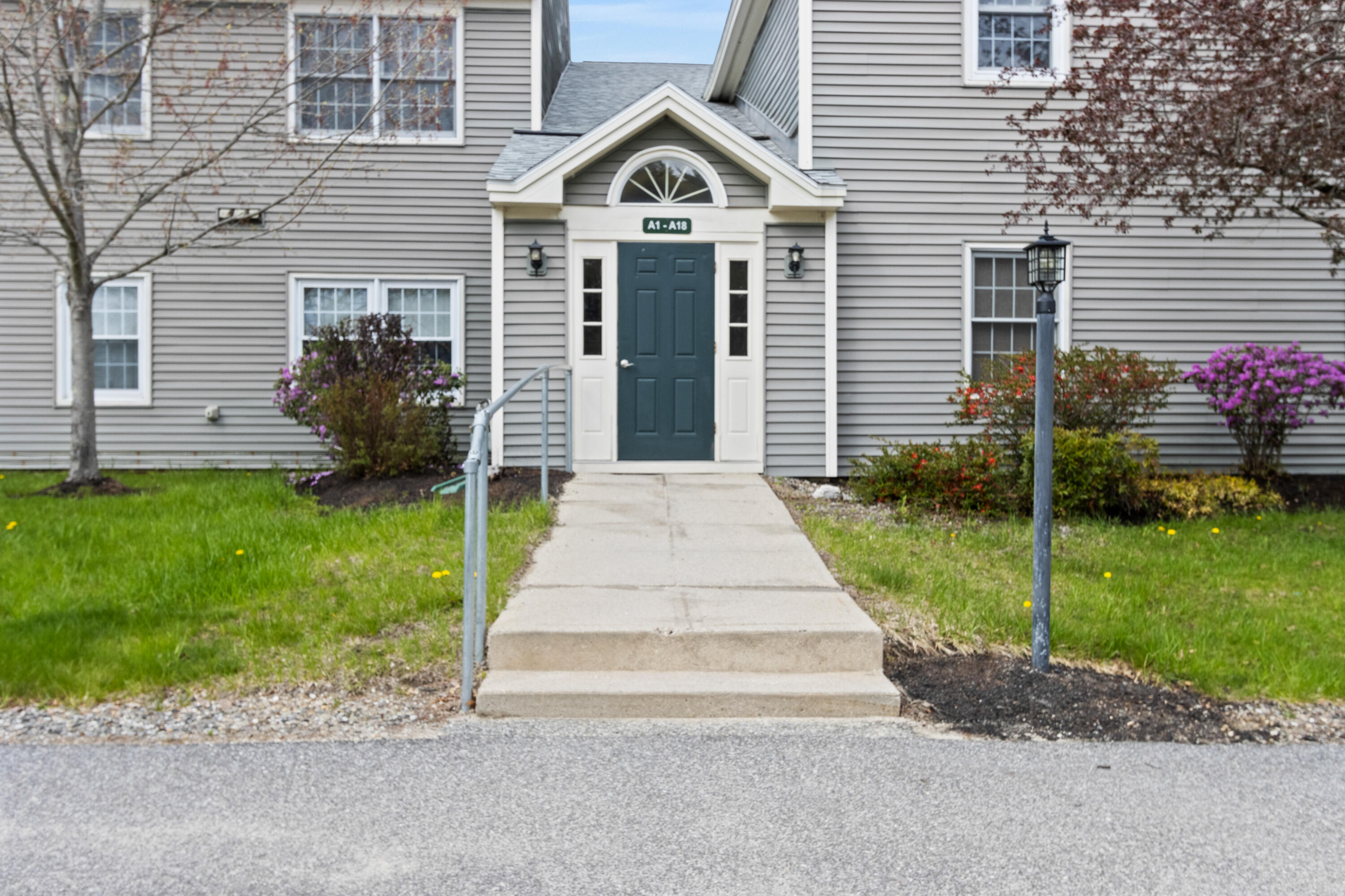 7 Somerset, Unit A7 Freeport, ME 04032 - Photo 3 of 31 202605011BH-51006