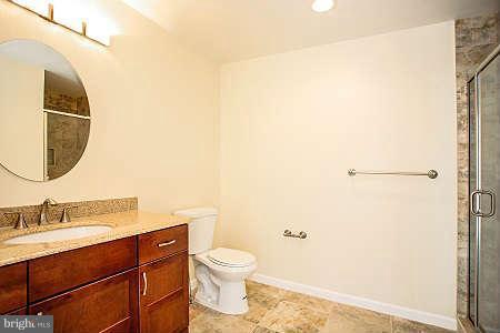 12350 Hunters Grove Road Manassas, VA 20112 - Photo 11 of 29 Bath