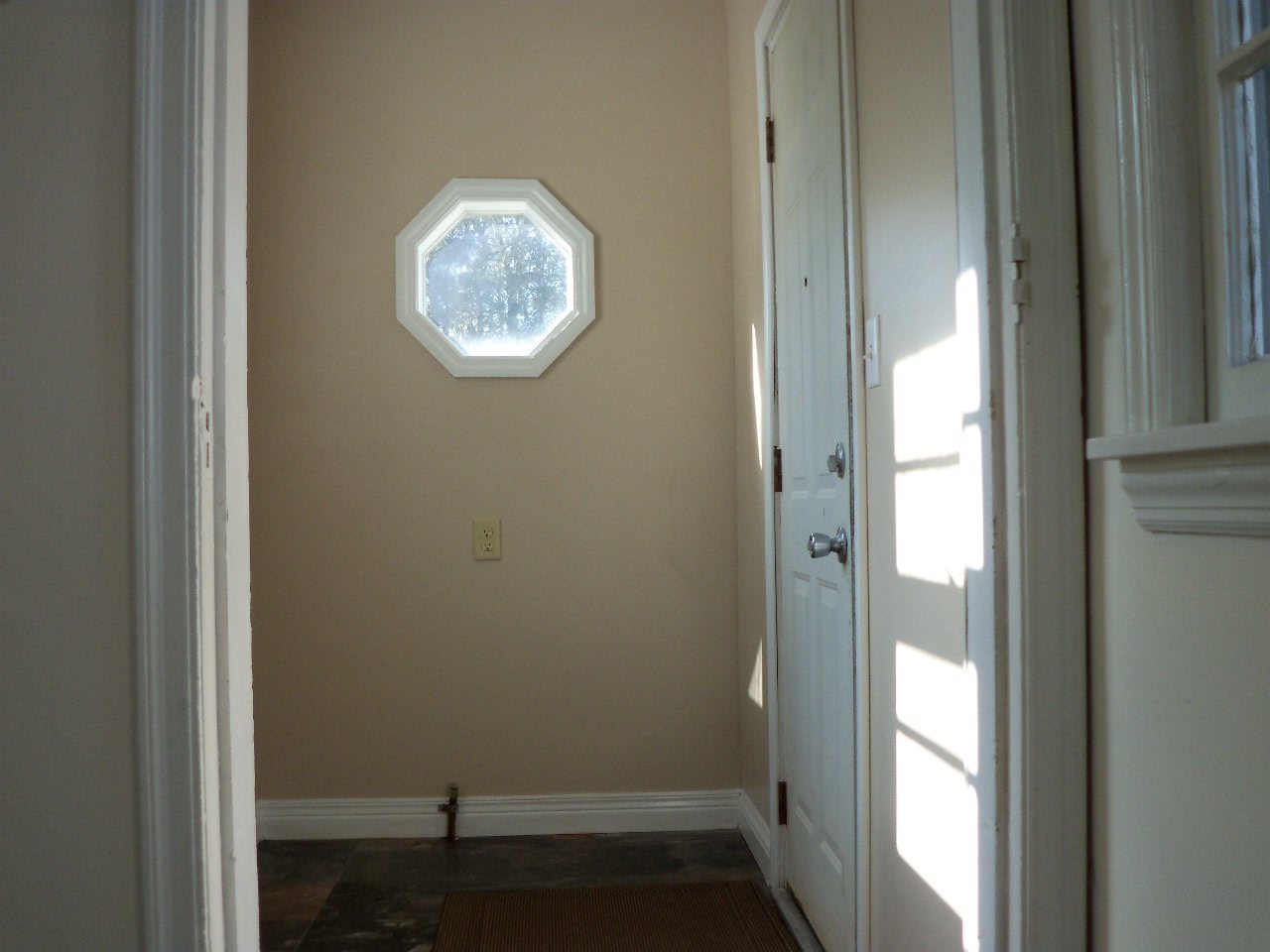 56639 Oak Road South Bend, IN 46619 - Photo 14 of 28 Gallery Image 14