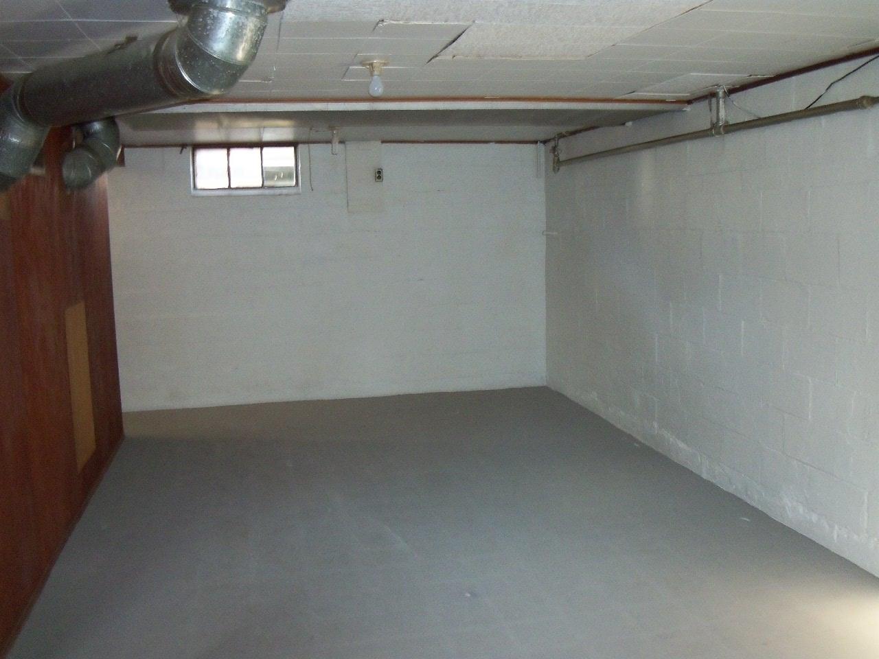 56639 Oak Road South Bend, IN 46619 - Photo 20 of 28 Gallery Image 20