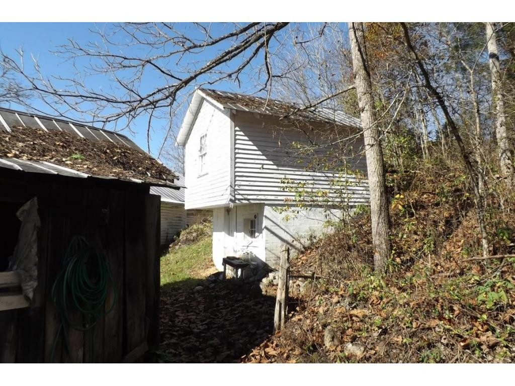 2352 Sinks Road Blackwater, VA 24221 - Photo 10 of 24 Photo 10