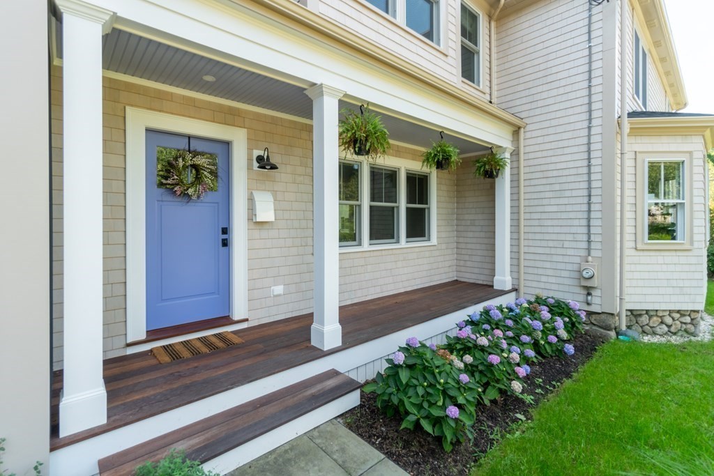 460 Main Street Hingham, MA 02043 - Photo 39 of 42 front view of a house