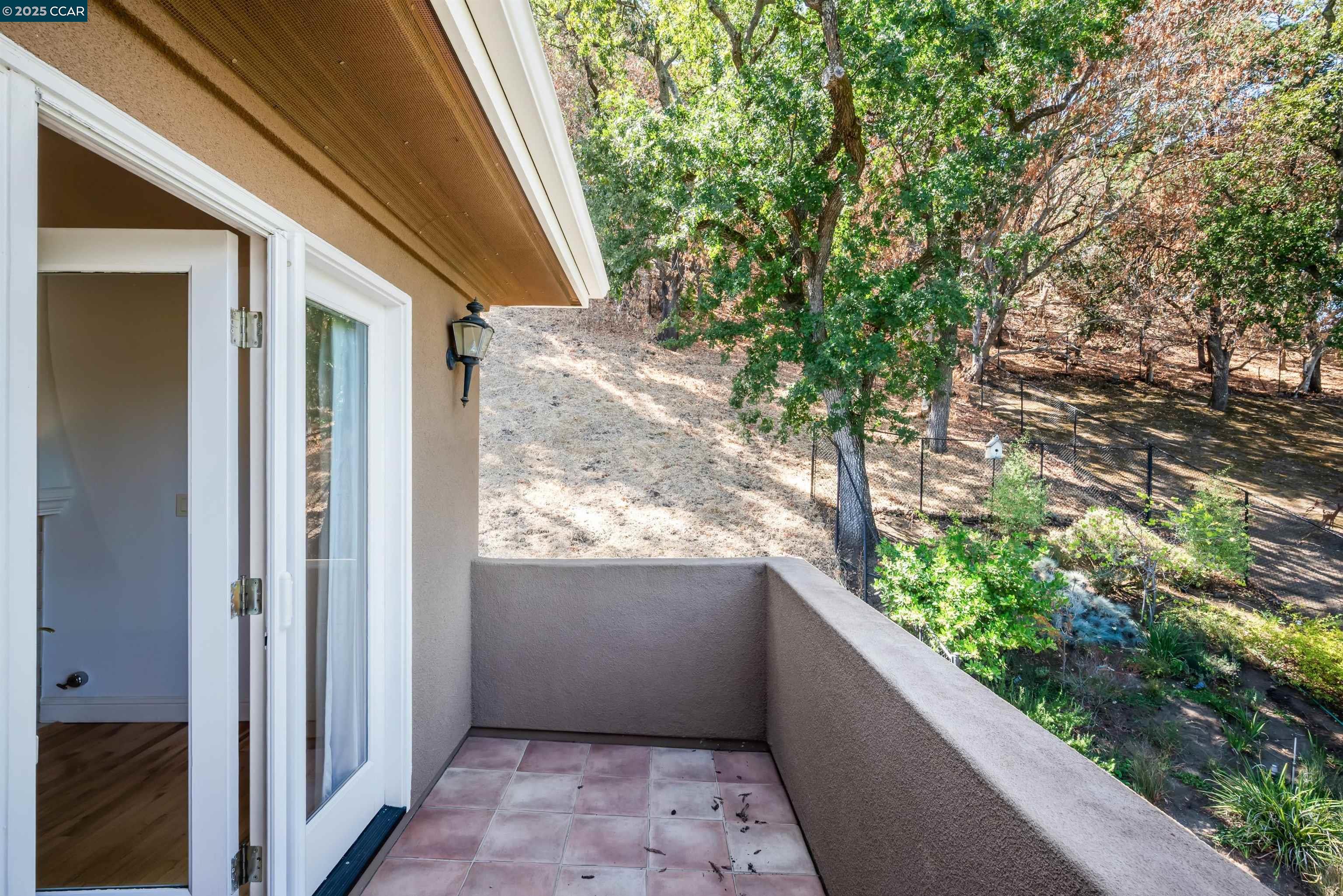 20 Oak Crest Lane Alamo, CA 94507 - Photo 24 of 41 a view of balcony