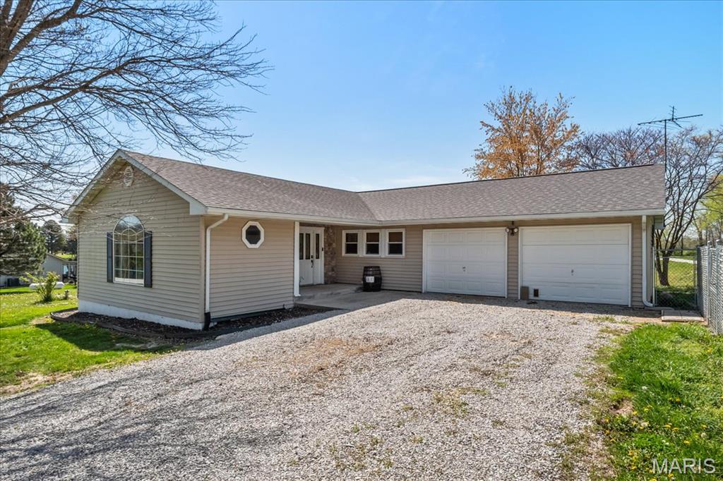 6639 Gladel Drive Waterloo, IL 62298 - Photo 9 of 46