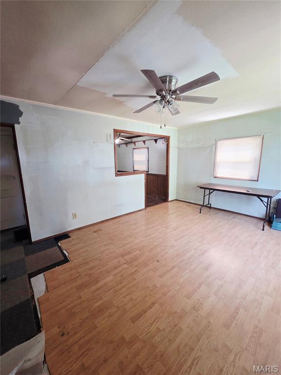 9503 Ridge Avenue Overland, MO 63114 - Photo 3 of 13