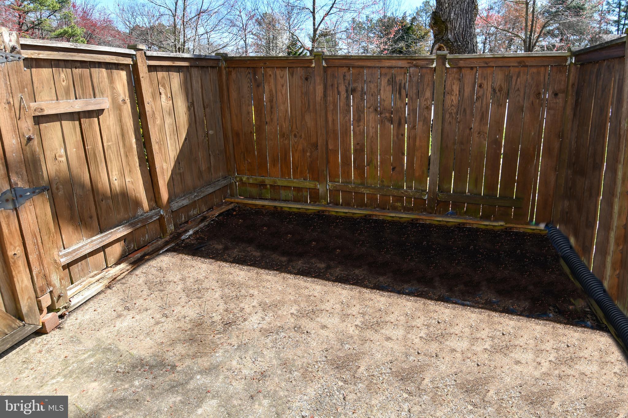 12604 Dulcinea Place Woodbridge, VA 22192 - Photo 15 of 63 Front Patio