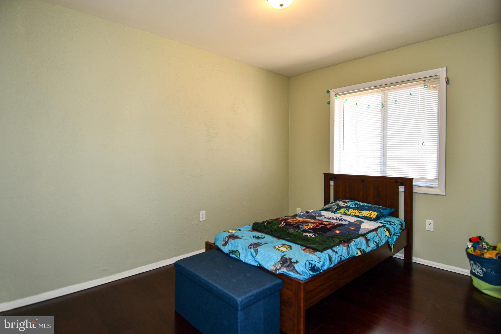 12604 Dulcinea Place Woodbridge, VA 22192 - Photo 30 of 63 Bedroom #3