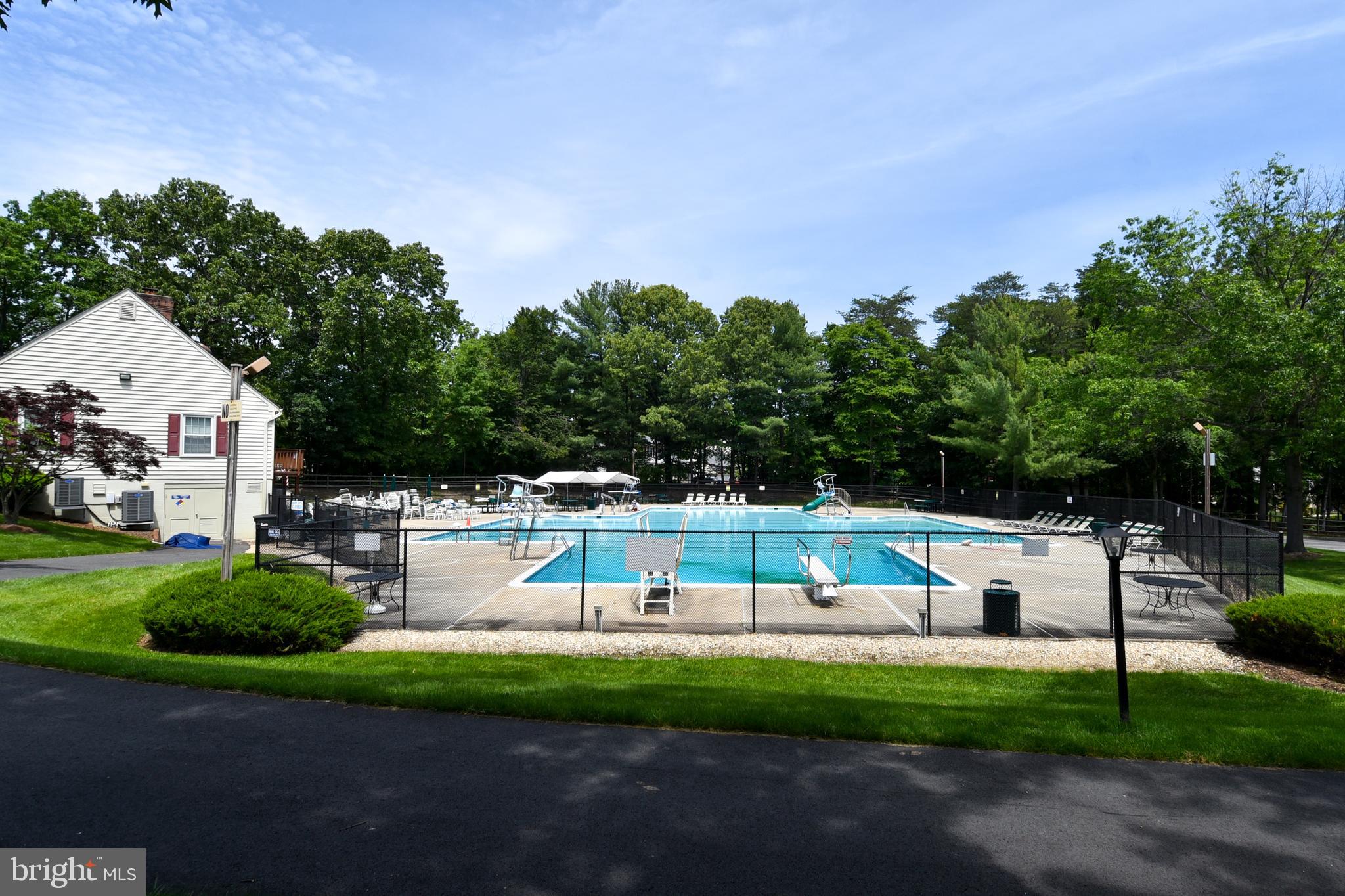 12604 Dulcinea Place Woodbridge, VA 22192 - Photo 57 of 63 a view of a house with a yard and sitting area