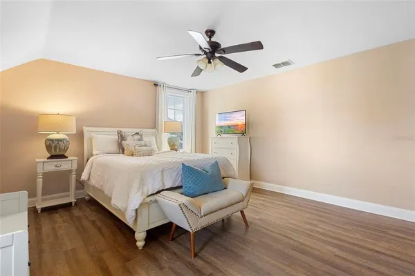 $835,000 | 5210 Hammock Circle, St. Cloud, FL 34771