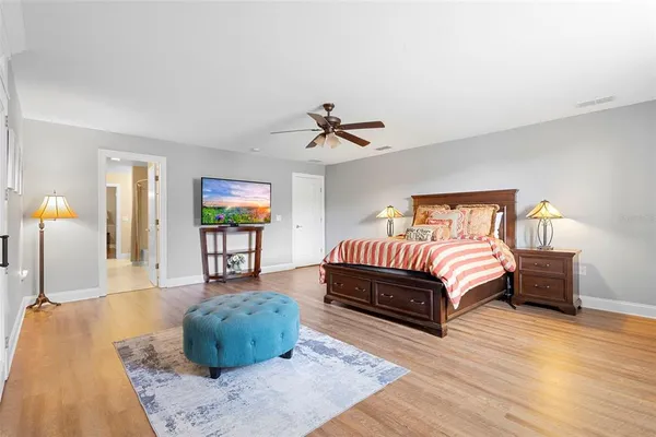 $835,000 | 5210 Hammock Circle, St. Cloud, FL 34771