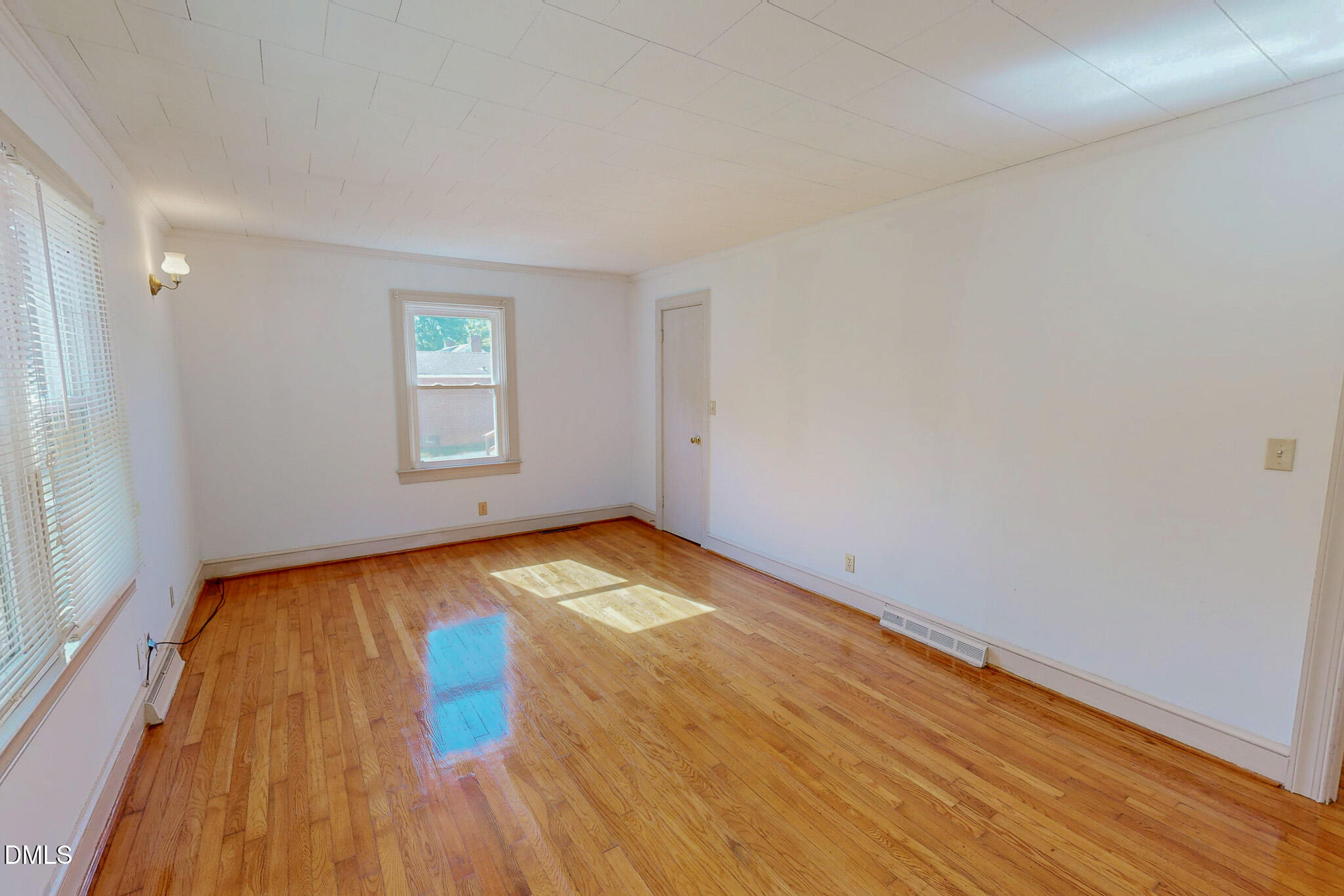 310 Barnett Avenue Roxboro, NC 27573 - Photo 11 of 20