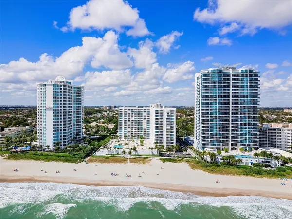 $394,000 | 1620 South Ocean Boulevard, Unit 5L, Lauderdale-by-the-Sea, FL 33062