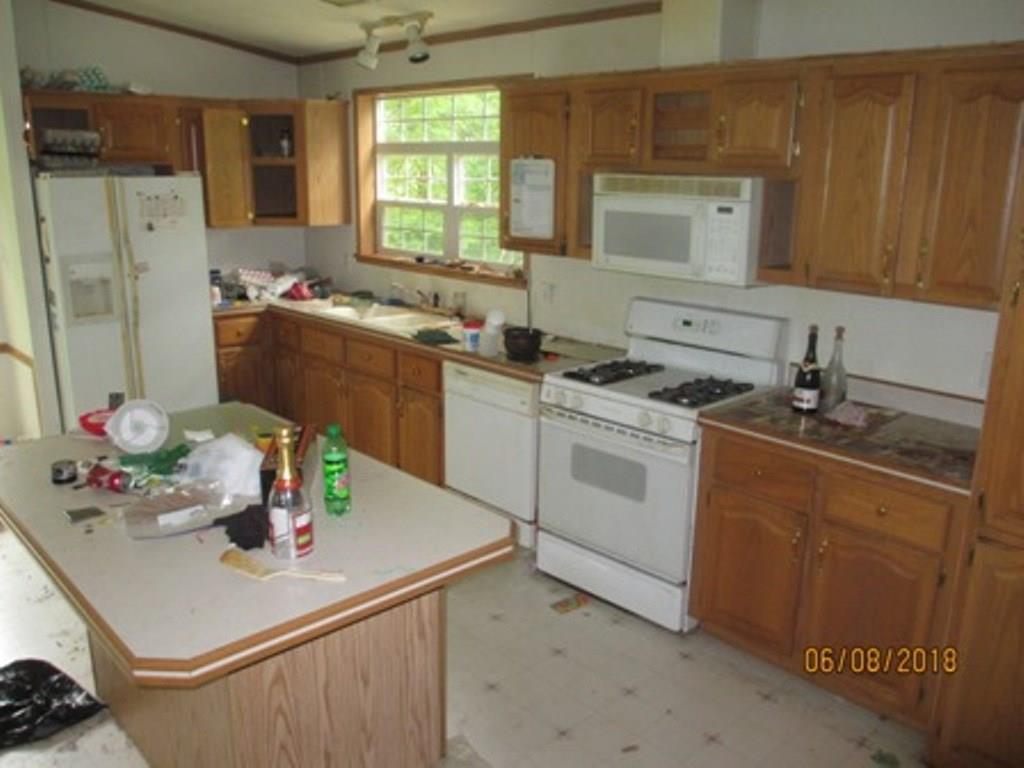 157 Irwin Road Georgetown, PA 15043 - Photo 4 of 10