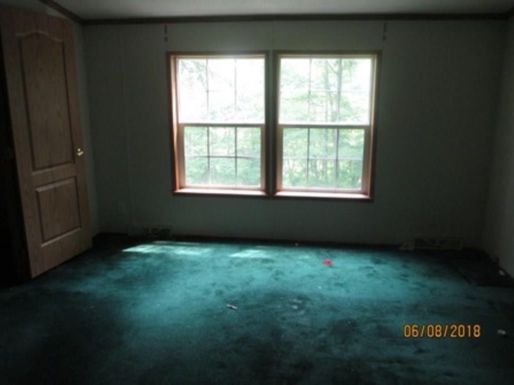 157 Irwin Road Georgetown, PA 15043 - Photo 7 of 10