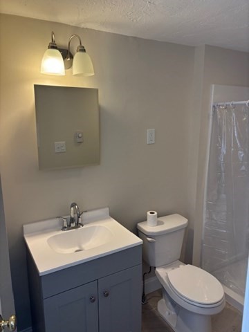 12 Ayer Road, Unit 2 Shirley, MA 01464 - Photo 8 of 10