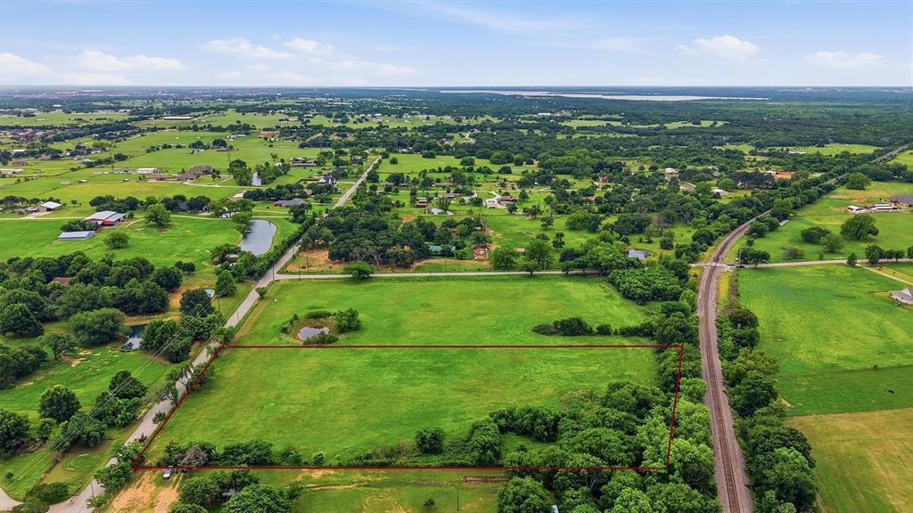 5-ac New Hope Road Aubrey, TX 76227 - Photo 4 of 14 2 -- 5 ac tracts. North or south