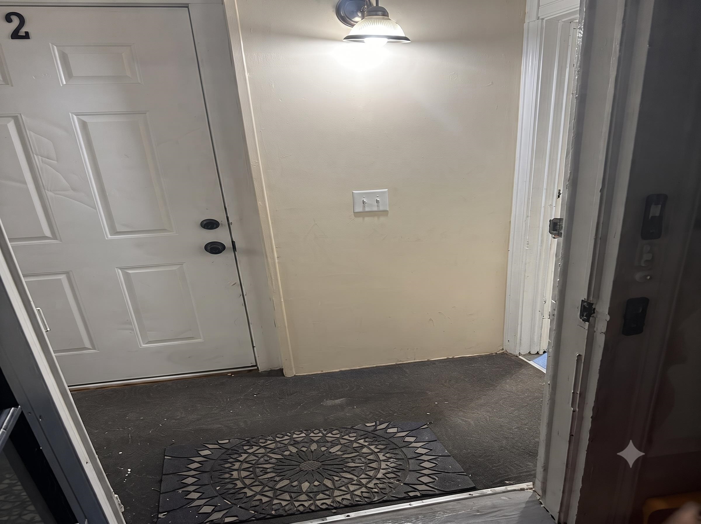 440 Laurel Street Manchester, NH 03103 - Photo 2 of 13