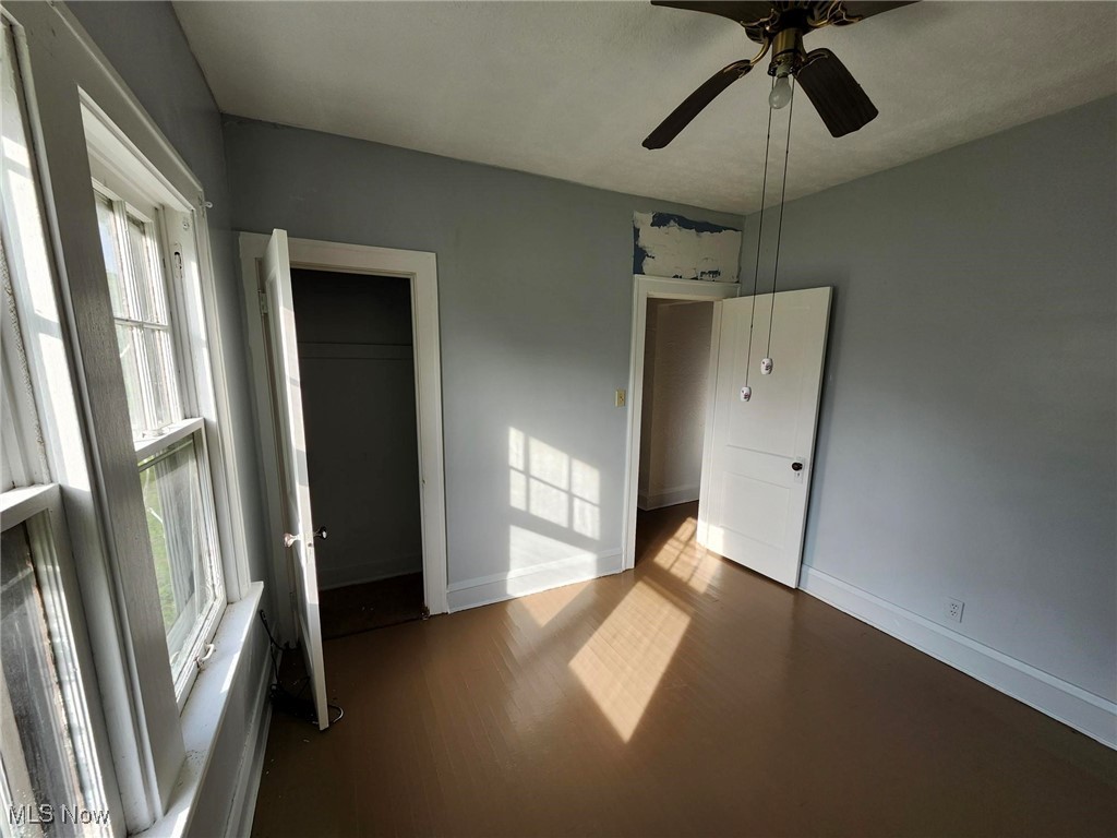 1639 Avalon Road Cleveland, OH 44112 - Photo 16 of 29 First Floor - Bedroom 1