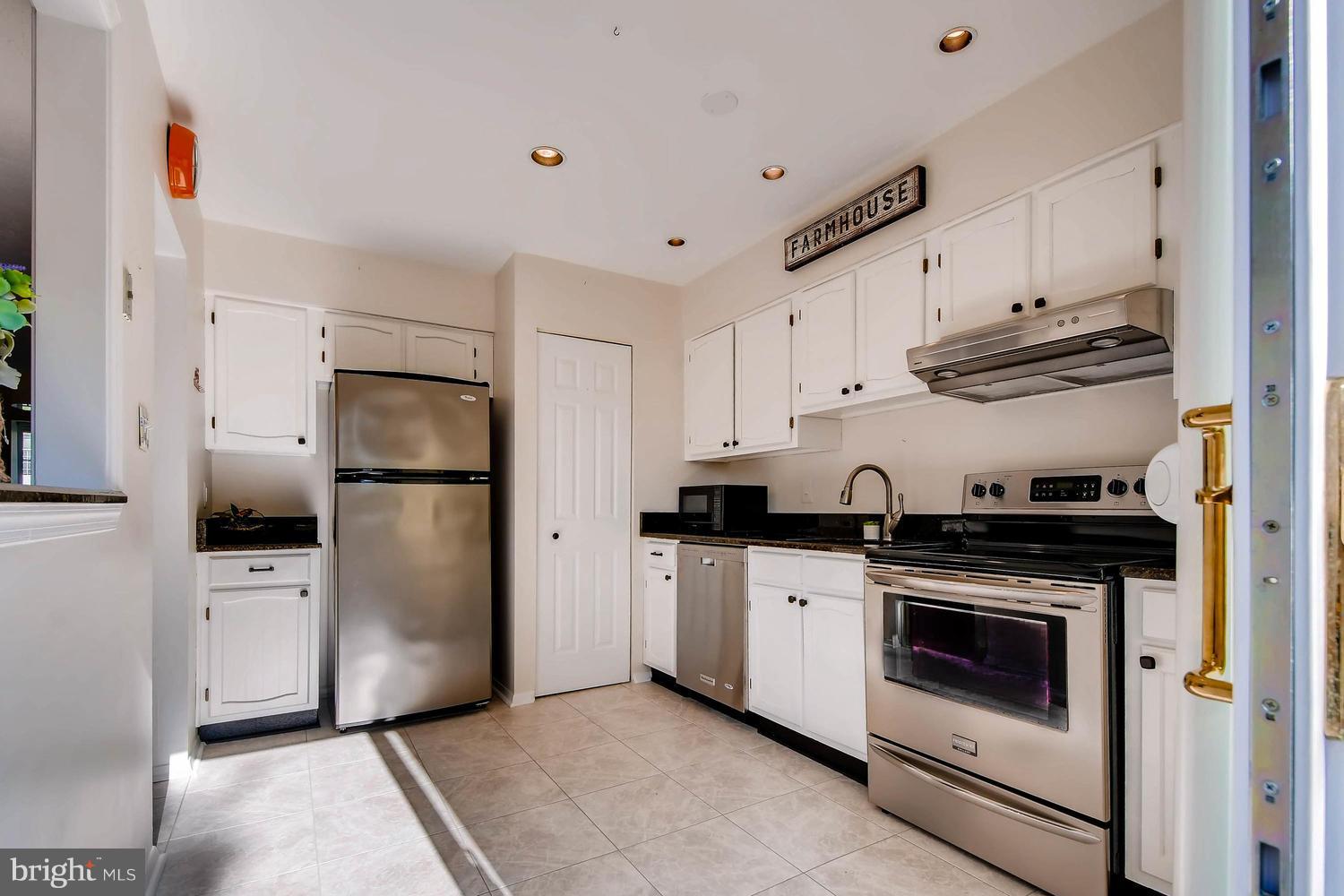 20 Powderock Place Baltimore, MD 21236 - Photo 7 of 27 Kitchen
