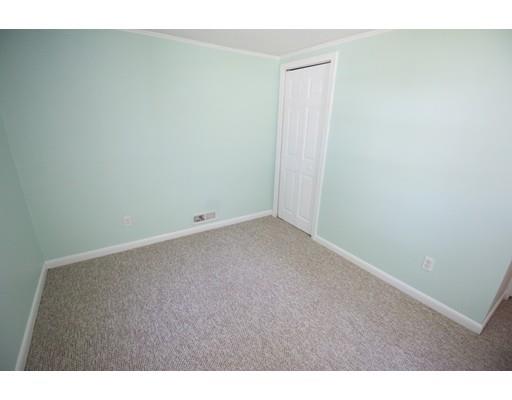 27 Rockridge Road Framingham, MA 01702 - Photo 12 of 24 Gallery Image 12