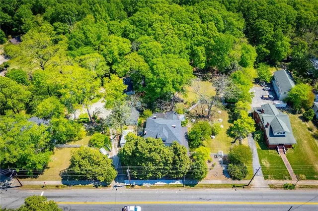 $749,900 | 8612 Campbellton Street, Douglasville, GA 30134