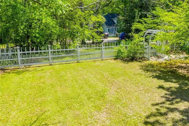 $749,900 | 8612 Campbellton Street, Douglasville, GA 30134