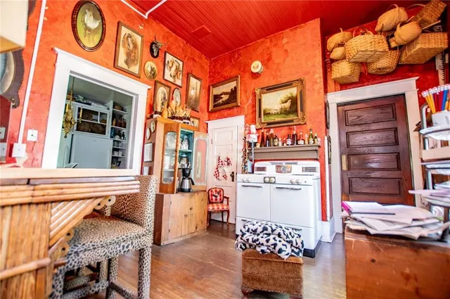 $749,900 | 8612 Campbellton Street, Douglasville, GA 30134