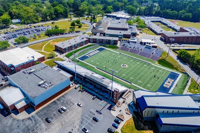 $749,900 | 8612 Campbellton Street, Douglasville, GA 30134