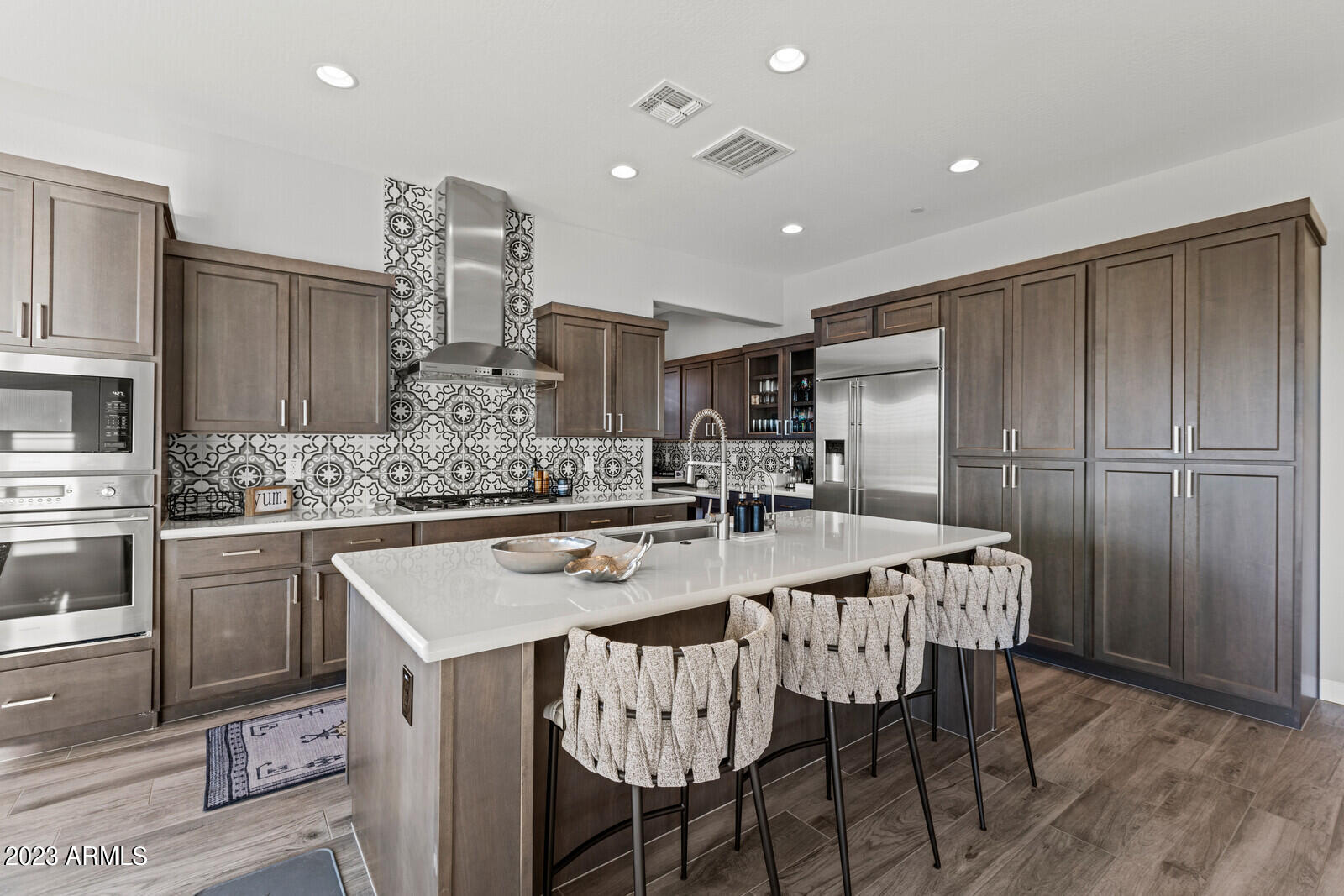 17835 East Cindercone Road Rio Verde, AZ 85263 - Photo 15 of 57 GE Monogram Stainless Steel Appliances