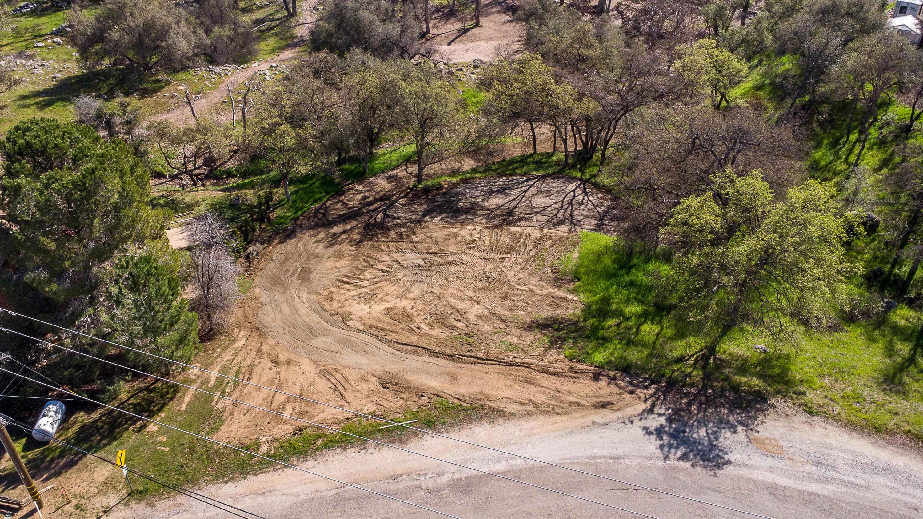Three North Kaweah River Drive Three Rivers, CA 93271 - Photo 7 of 31 a view of a yard with plants and trees
