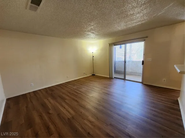 $1,000 | 2773 Sidewinder Lane, Unit B, Las Vegas, NV 89121