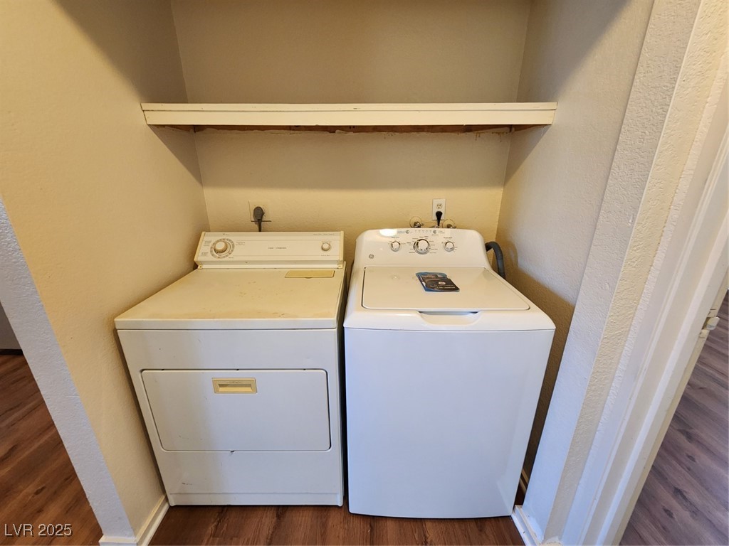 2773 Sidewinder Lane, Unit B Las Vegas, NV 89121 - Photo 16 of 33