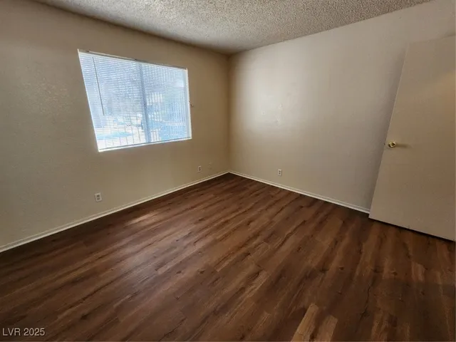 $1,000 | 2773 Sidewinder Lane, Unit B, Las Vegas, NV 89121