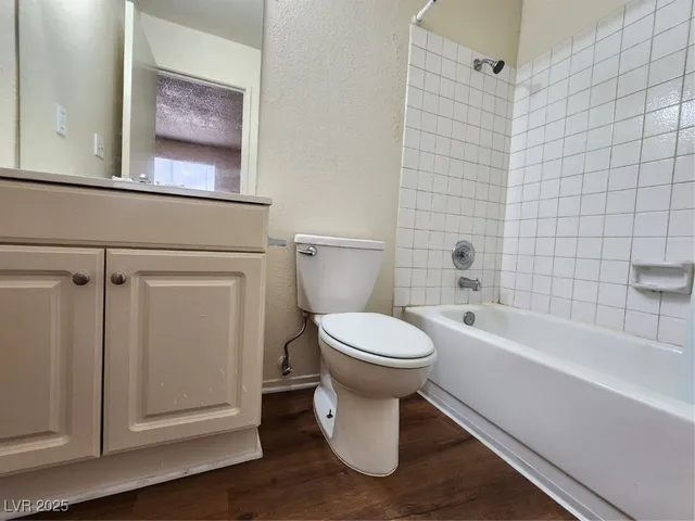 $1,000 | 2773 Sidewinder Lane, Unit B, Las Vegas, NV 89121