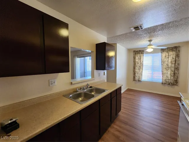 $1,000 | 2773 Sidewinder Lane, Unit B, Las Vegas, NV 89121