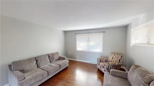 $319,900 | 4542 West 50th Street, Roeland Park, KS 66205