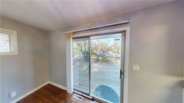 $319,900 | 4542 West 50th Street, Roeland Park, KS 66205