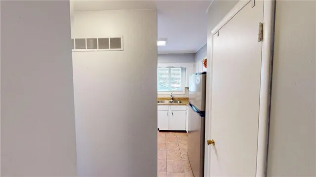 $319,900 | 4542 West 50th Street, Roeland Park, KS 66205