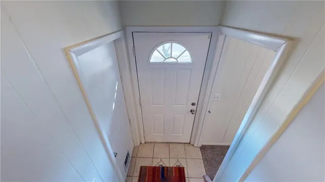 $319,900 | 4542 West 50th Street, Roeland Park, KS 66205