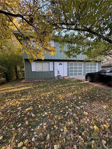 $335,000 | 4542 West 50th Street, Roeland Park, KS 66205