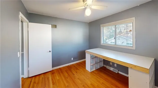 $319,900 | 4542 West 50th Street, Roeland Park, KS 66205