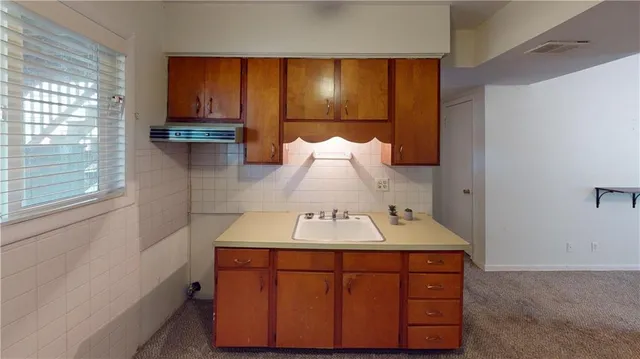 $319,900 | 4542 West 50th Street, Roeland Park, KS 66205