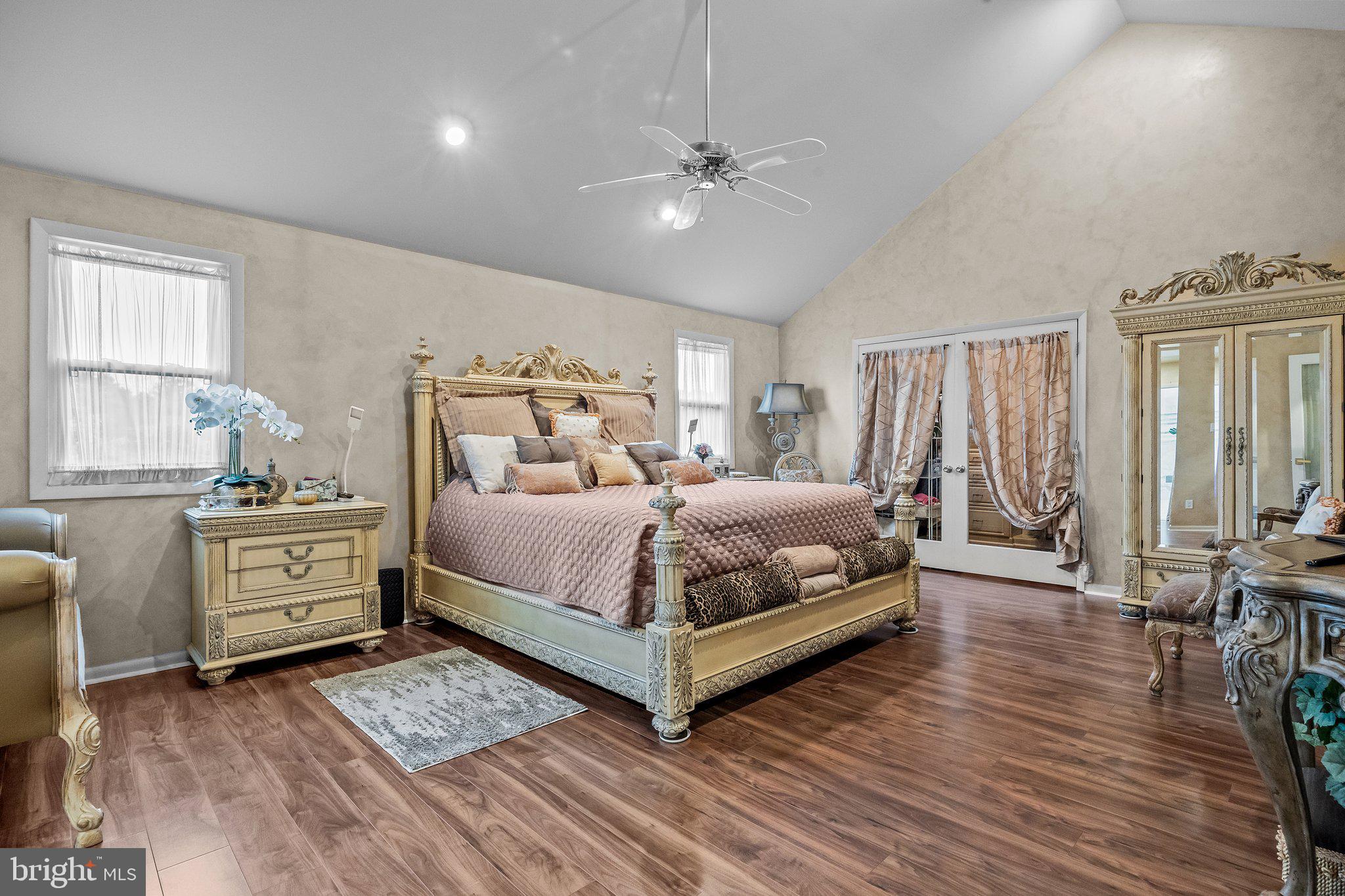 1025 Longfield Road Southampton, PA 18966 - Photo 23 of 46 Gallery Image 23