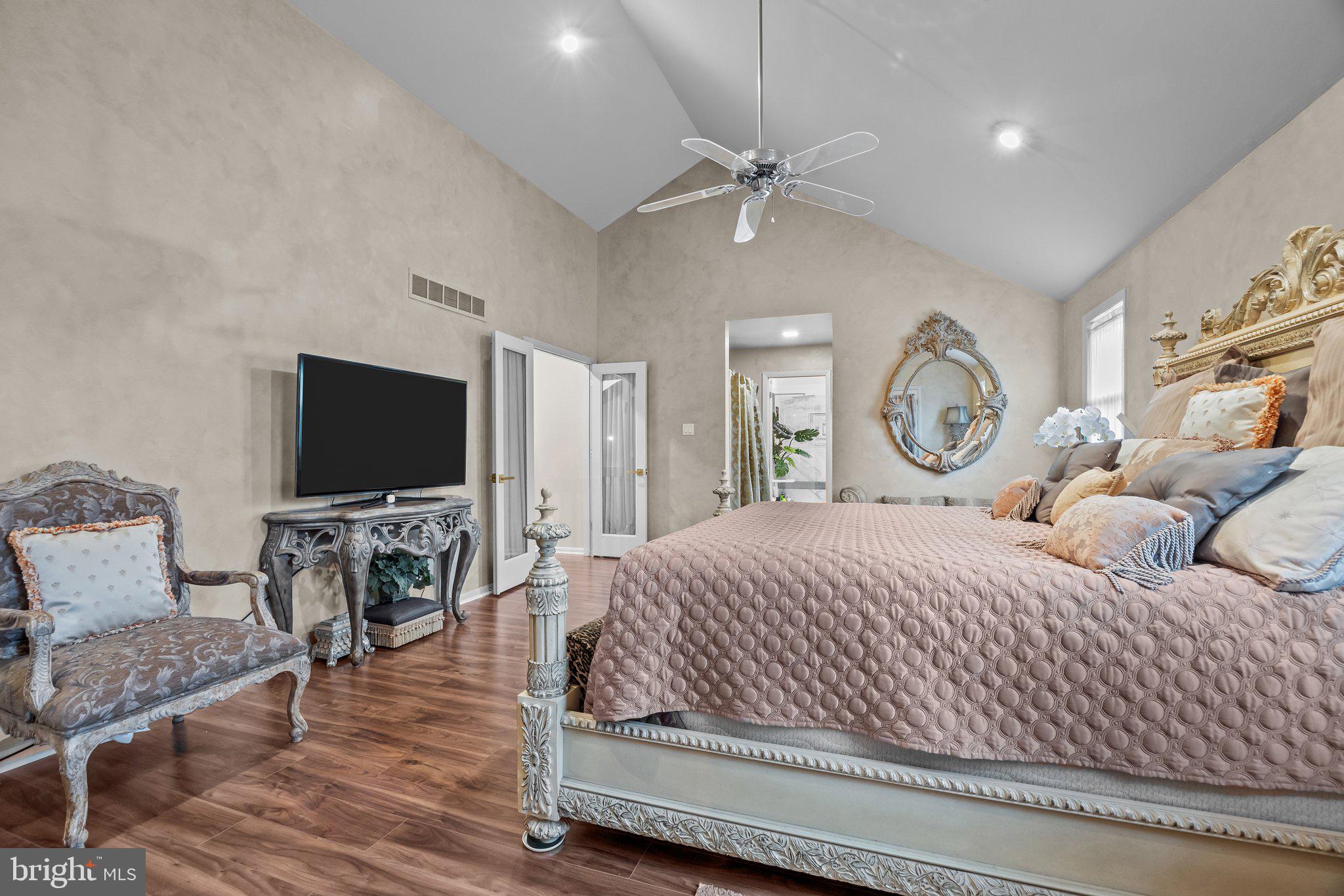 1025 Longfield Road Southampton, PA 18966 - Photo 24 of 46 Gallery Image 24