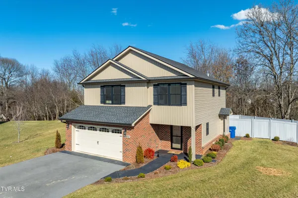 $440,000 | 1072 Riddle Ridge, Jonesborough, TN 37659