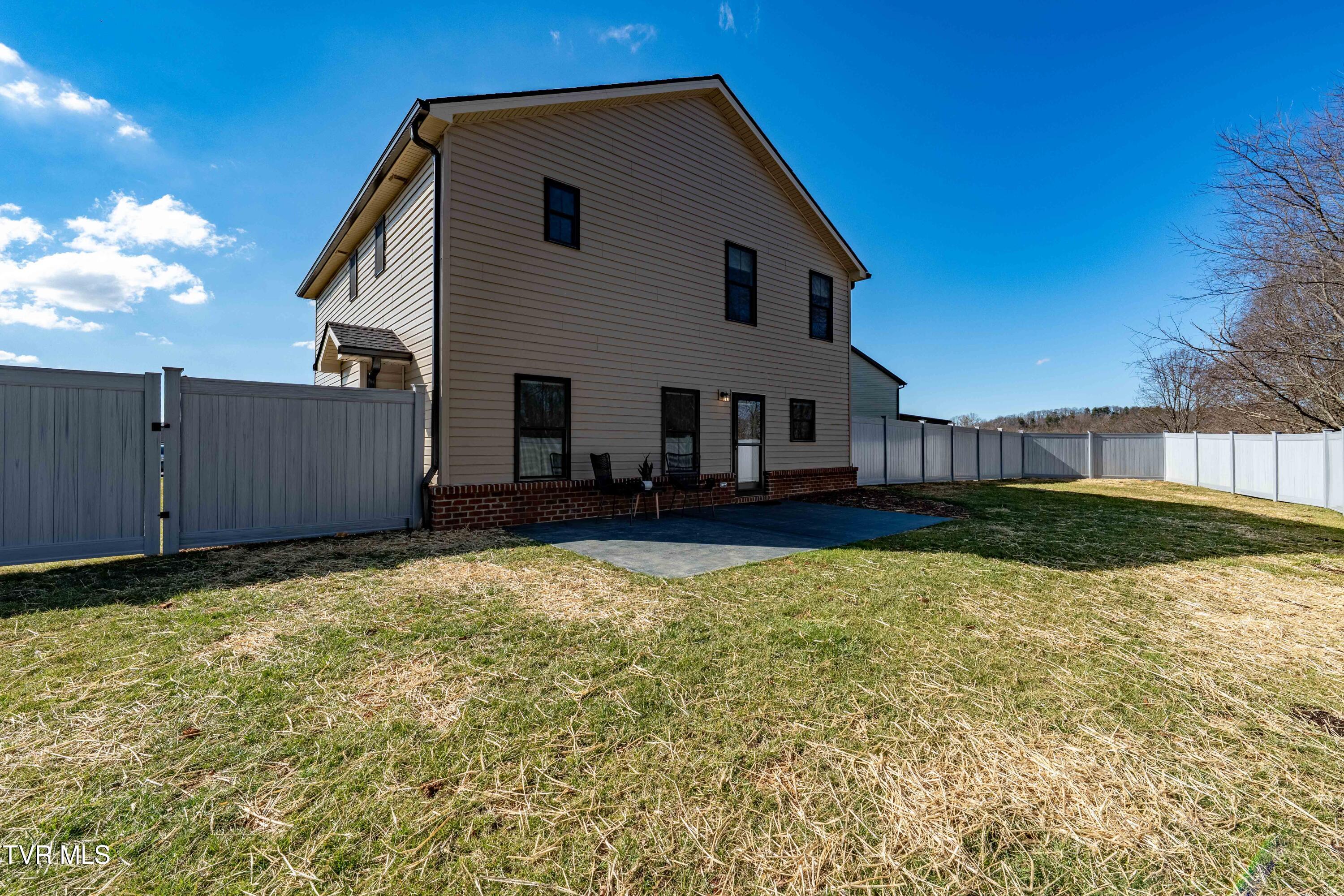 1072 Riddle Ridge Jonesborough, TN 37659 - Photo 43 of 64 1072 Riddle Ridge (28 of 68)