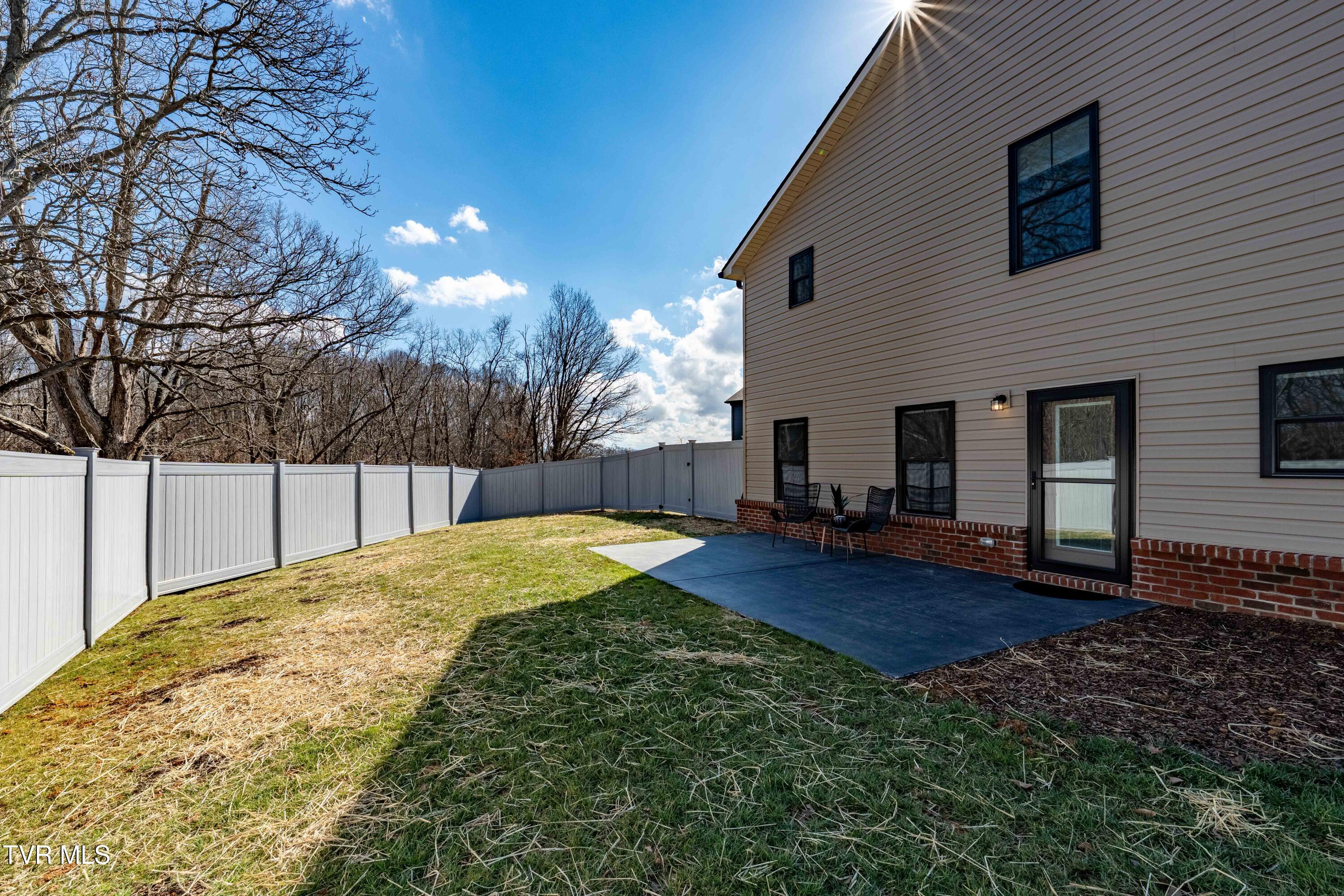 1072 Riddle Ridge Jonesborough, TN 37659 - Photo 45 of 64 1072 Riddle Ridge (30 of 68)