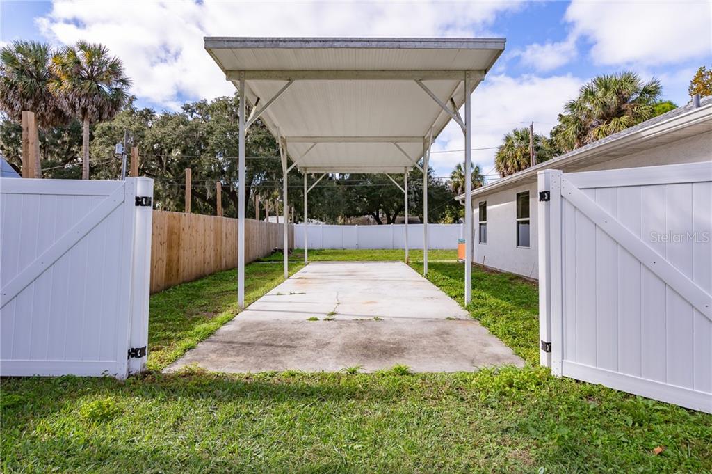 7623 Washington Street Port Richey, FL 34668 - Photo 6 of 31 Gallery Image 6